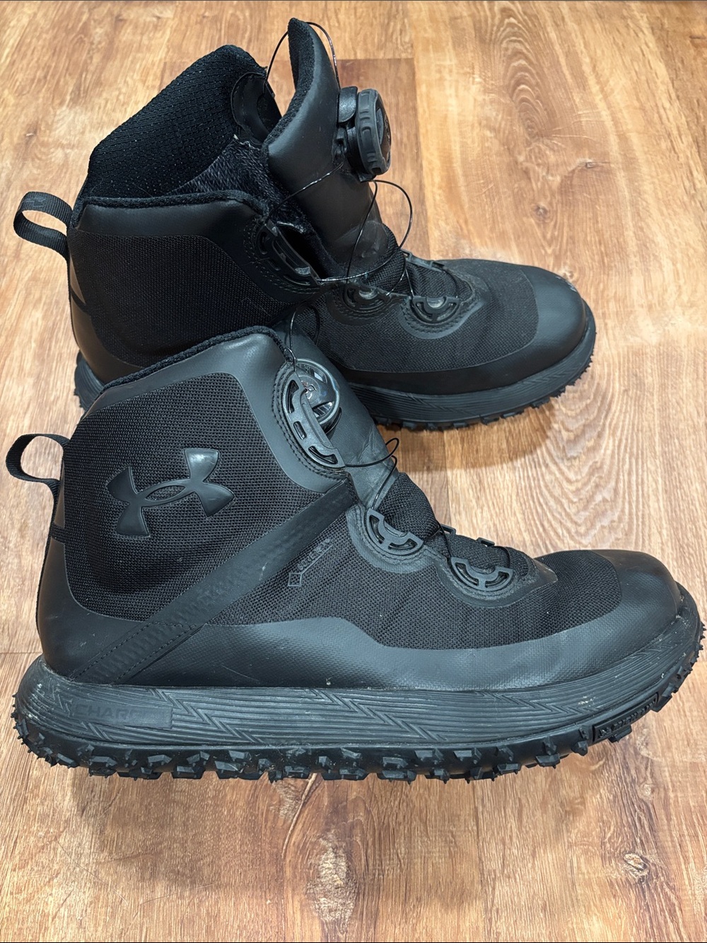 RARE Under Armour Fat Tire Black Goretex GTX Hiking Boots 1262064-001 Size 10.5